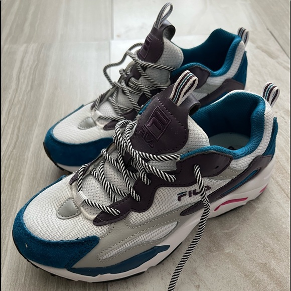 FILA shoes - Picture 1 of 5